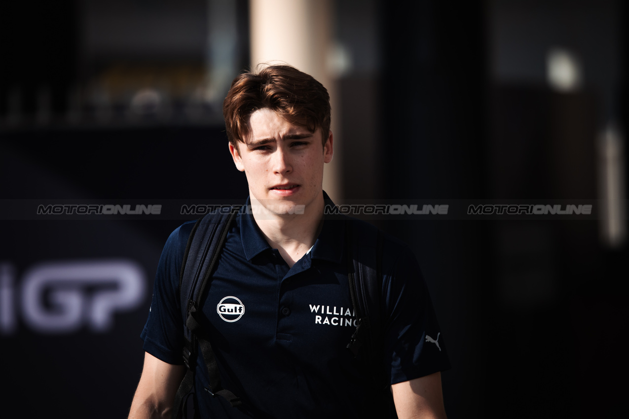 GP ABU DHABI, Luke Browning (GBR) Williams Racing Academy Driver.

05.12.2024. Formula 1 World Championship, Rd 24, Abu Dhabi Grand Prix, Yas Marina Circuit, Abu Dhabi, Preparation Day.

- www.xpbimages.com, EMail: requests@xpbimages.com © Copyright: Bearne / XPB Images