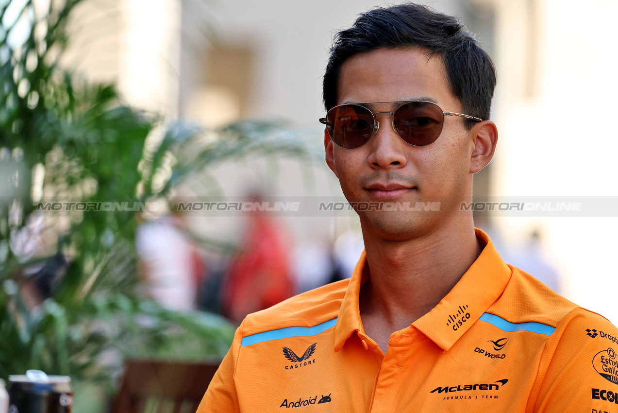 GP ABU DHABI, Ryo Hirakawa (JPN) McLaren Reserve Driver.

05.12.2024. Formula 1 World Championship, Rd 24, Abu Dhabi Grand Prix, Yas Marina Circuit, Abu Dhabi, Preparation Day.

- www.xpbimages.com, EMail: requests@xpbimages.com © Copyright: Moy / XPB Images