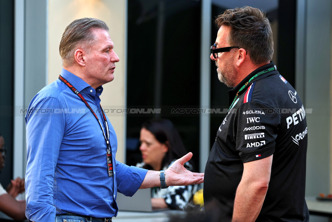 GP ABU DHABI, (L to R): Max Verstappen (NLD) Red Bull Racing with Gwen Lagrue, Head of Mercedes AMG Driver Development.

05.12.2024. Formula 1 World Championship, Rd 24, Abu Dhabi Grand Prix, Yas Marina Circuit, Abu Dhabi, Preparation Day.

- www.xpbimages.com, EMail: requests@xpbimages.com © Copyright: Moy / XPB Images