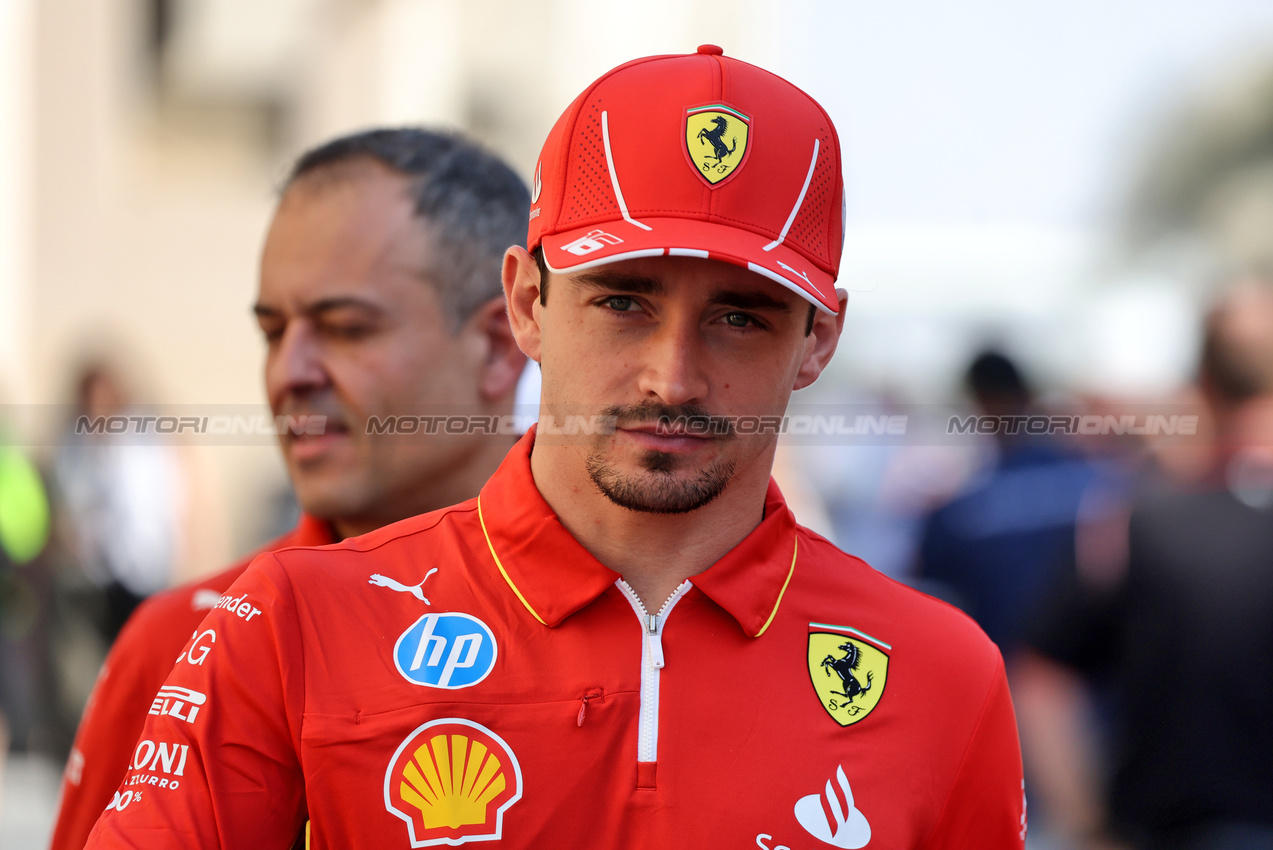 GP ABU DHABI, Charles Leclerc (MON) Ferrari.

05.12.2024. Formula 1 World Championship, Rd 24, Abu Dhabi Grand Prix, Yas Marina Circuit, Abu Dhabi, Preparation Day.

- www.xpbimages.com, EMail: requests@xpbimages.com © Copyright: Bearne / XPB Images
