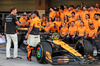 GP ABU DHABI, (L to R): George Russell (GBR) Mercedes AMG F1 with Lando Norris (GBR) McLaren at a team photograph.

05.12.2024. Formula 1 World Championship, Rd 24, Abu Dhabi Grand Prix, Yas Marina Circuit, Abu Dhabi, Preparation Day.

- www.xpbimages.com, EMail: requests@xpbimages.com © Copyright: Bearne / XPB Images