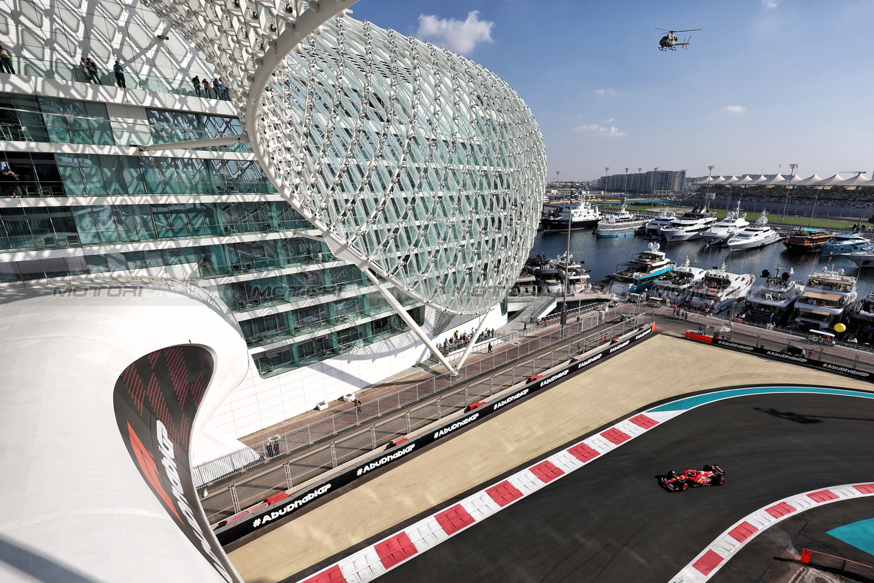 GP ABU DHABI, Charles Leclerc (MON) Ferrari SF-24.

07.12.2024. Formula 1 World Championship, Rd 24, Abu Dhabi Grand Prix, Yas Marina Circuit, Abu Dhabi, Qualifiche Day.

- www.xpbimages.com, EMail: requests@xpbimages.com © Copyright: Moy / XPB Images