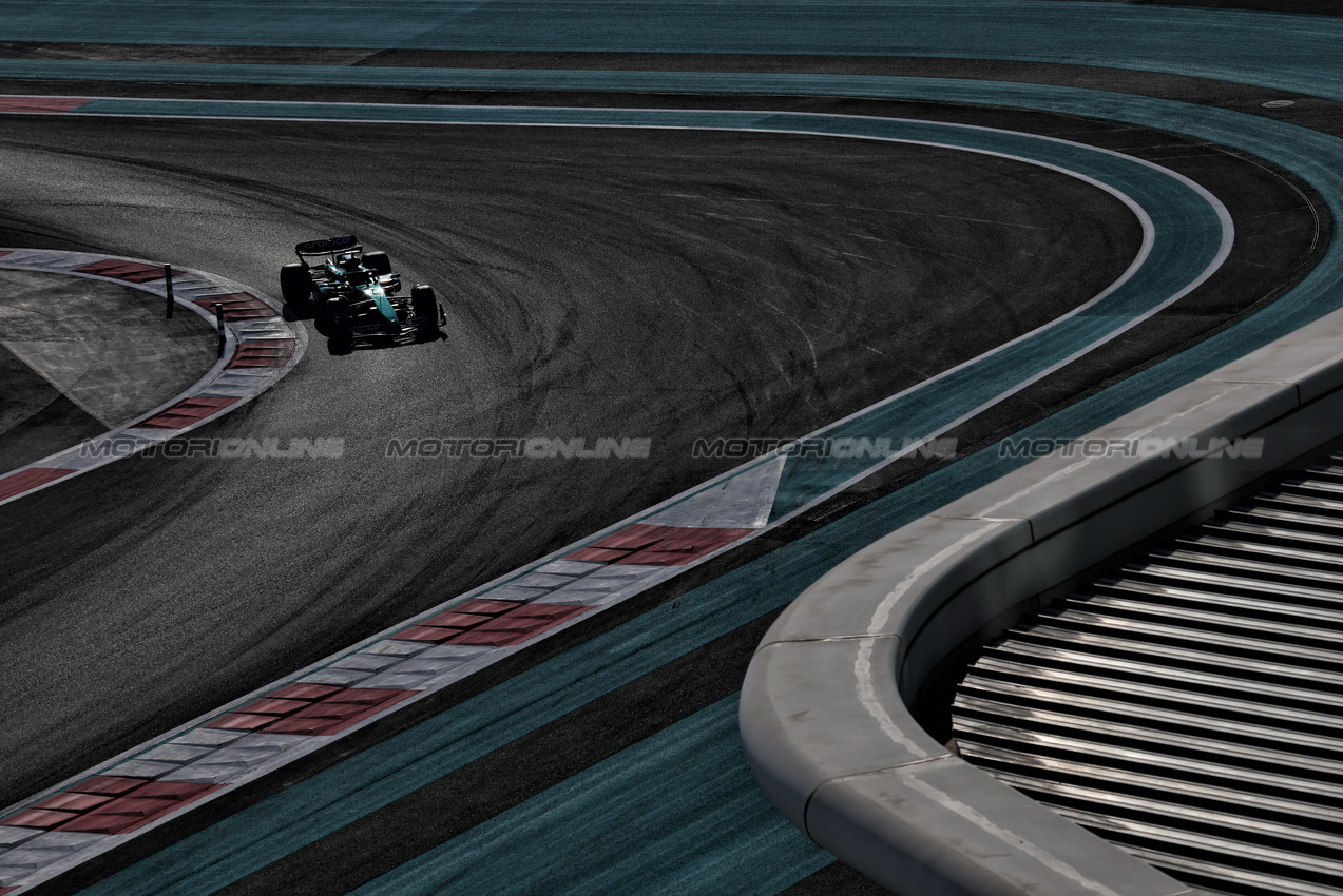 GP ABU DHABI, Lance Stroll (CDN) Aston Martin F1 Team AMR24.

07.12.2024. Formula 1 World Championship, Rd 24, Abu Dhabi Grand Prix, Yas Marina Circuit, Abu Dhabi, Qualifiche Day.

- www.xpbimages.com, EMail: requests@xpbimages.com © Copyright: Moy / XPB Images
