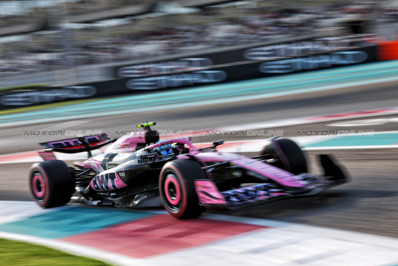 GP ABU DHABI, Pierre Gasly (FRA) Alpine F1 Team A524.

07.12.2024. Formula 1 World Championship, Rd 24, Abu Dhabi Grand Prix, Yas Marina Circuit, Abu Dhabi, Qualifiche Day.

- www.xpbimages.com, EMail: requests@xpbimages.com © Copyright: Batchelor / XPB Images