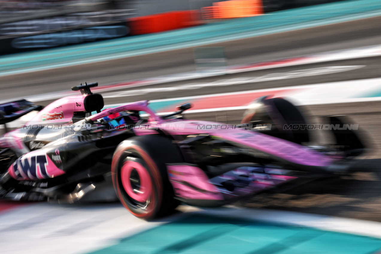 GP ABU DHABI, Jack Doohan (AUS) Alpine F1 Team A524.

07.12.2024. Formula 1 World Championship, Rd 24, Abu Dhabi Grand Prix, Yas Marina Circuit, Abu Dhabi, Qualifiche Day.

- www.xpbimages.com, EMail: requests@xpbimages.com © Copyright: Batchelor / XPB Images