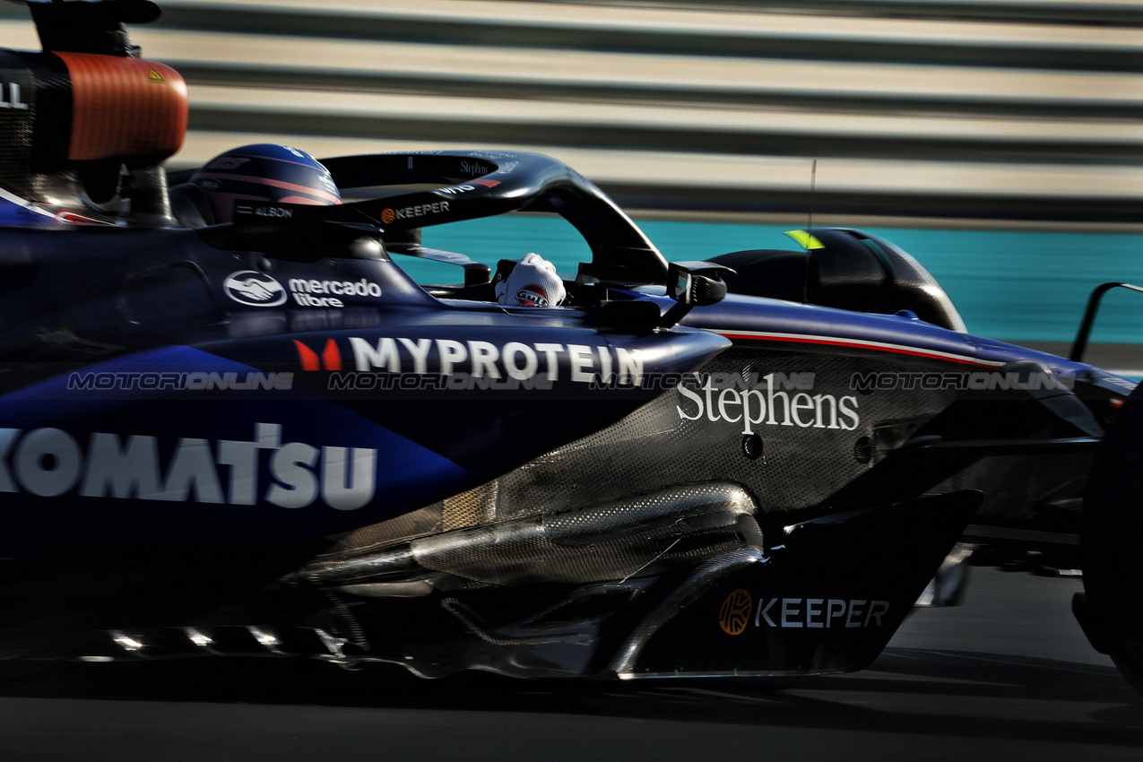 GP ABU DHABI, Alexander Albon (THA) Williams Racing FW46.

07.12.2024. Formula 1 World Championship, Rd 24, Abu Dhabi Grand Prix, Yas Marina Circuit, Abu Dhabi, Qualifiche Day.

 - www.xpbimages.com, EMail: requests@xpbimages.com © Copyright: Coates / XPB Images