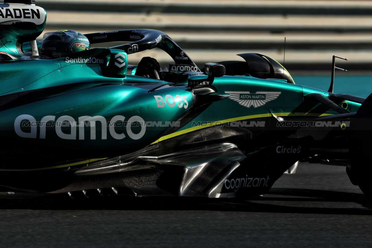 GP ABU DHABI, Lance Stroll (CDN) Aston Martin F1 Team AMR24.

07.12.2024. Formula 1 World Championship, Rd 24, Abu Dhabi Grand Prix, Yas Marina Circuit, Abu Dhabi, Qualifiche Day.

 - www.xpbimages.com, EMail: requests@xpbimages.com © Copyright: Coates / XPB Images