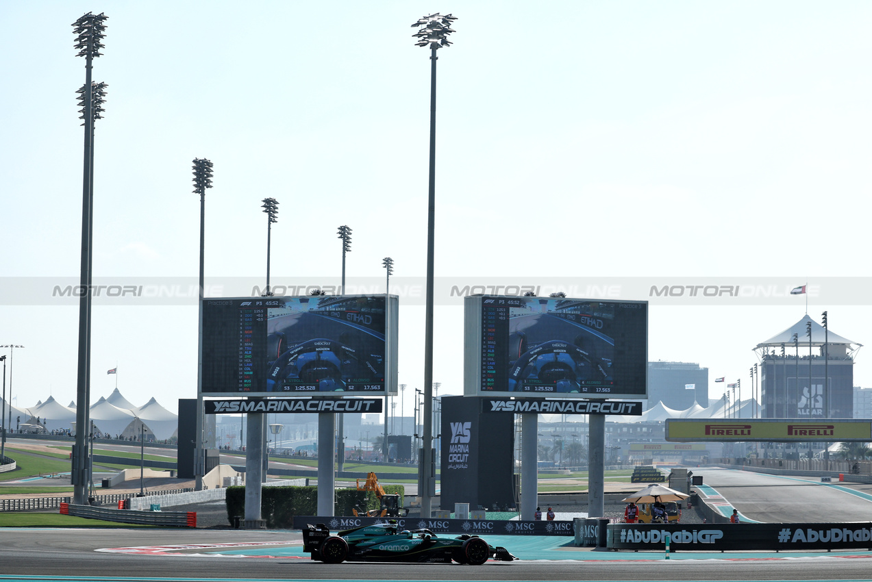 GP ABU DHABI, Lance Stroll (CDN) Aston Martin F1 Team AMR24.

07.12.2024. Formula 1 World Championship, Rd 24, Abu Dhabi Grand Prix, Yas Marina Circuit, Abu Dhabi, Qualifiche Day.

 - www.xpbimages.com, EMail: requests@xpbimages.com © Copyright: Coates / XPB Images