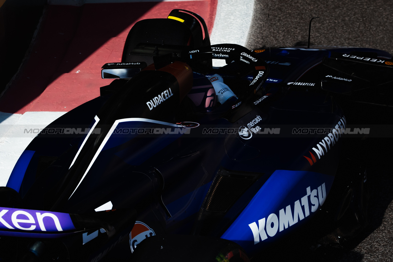 GP ABU DHABI, Alexander Albon (THA) Williams Racing FW46.

07.12.2024. Formula 1 World Championship, Rd 24, Abu Dhabi Grand Prix, Yas Marina Circuit, Abu Dhabi, Qualifiche Day.

- www.xpbimages.com, EMail: requests@xpbimages.com © Copyright: Bearne / XPB Images