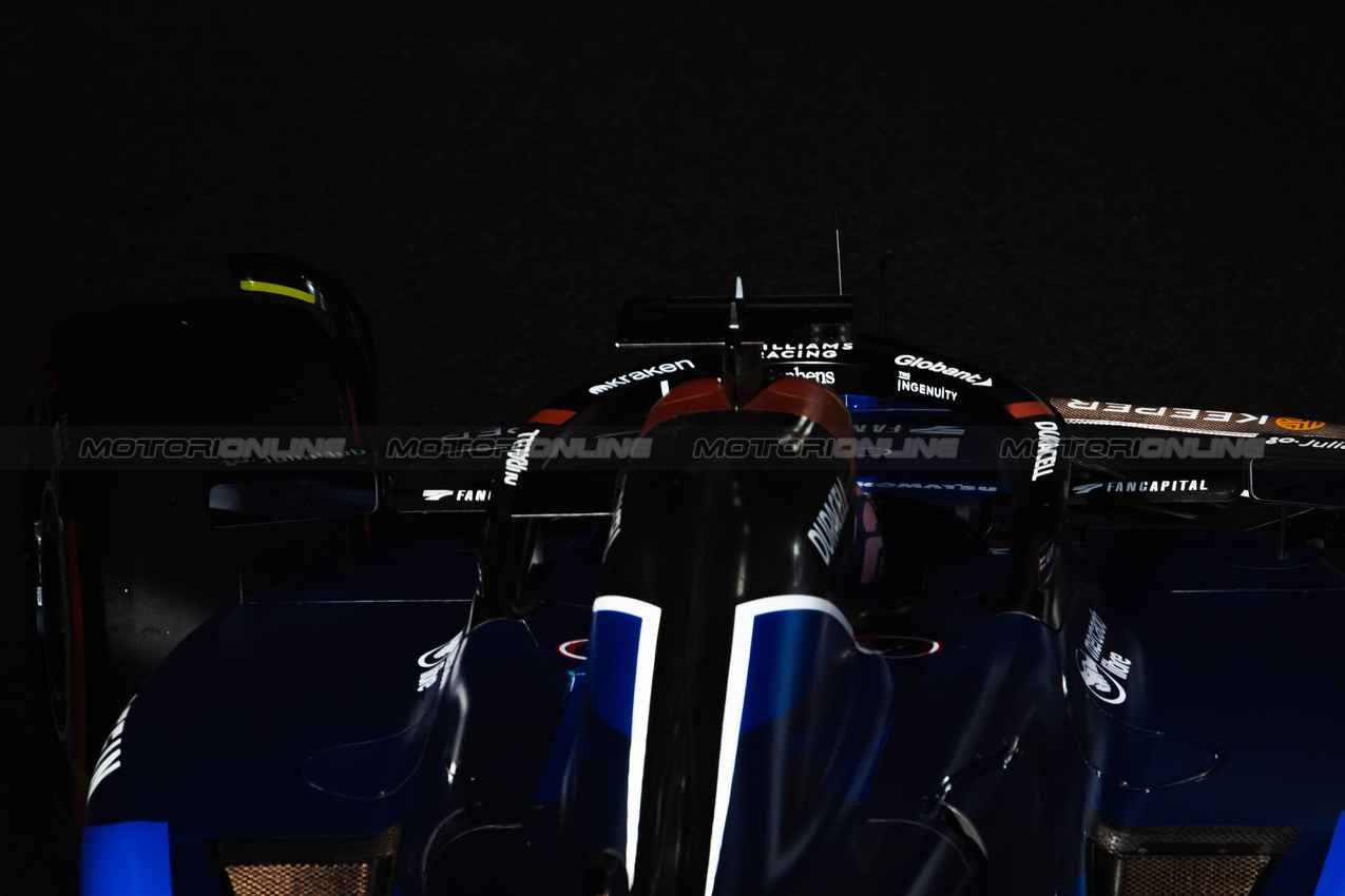 GP ABU DHABI, Alexander Albon (THA) Williams Racing FW46.

07.12.2024. Formula 1 World Championship, Rd 24, Abu Dhabi Grand Prix, Yas Marina Circuit, Abu Dhabi, Qualifiche Day.

- www.xpbimages.com, EMail: requests@xpbimages.com © Copyright: Bearne / XPB Images