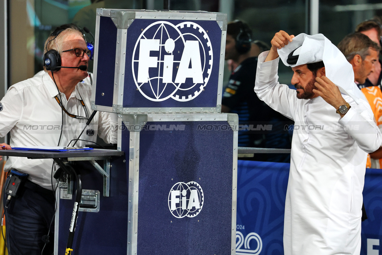 GP ABU DHABI, (L to R): Jo Bauer (GER) FIA Delegate with Mohammed Bin Sulayem (UAE) FIA President.

07.12.2024. Formula 1 World Championship, Rd 24, Abu Dhabi Grand Prix, Yas Marina Circuit, Abu Dhabi, Qualifiche Day.

- www.xpbimages.com, EMail: requests@xpbimages.com © Copyright: Batchelor / XPB Images