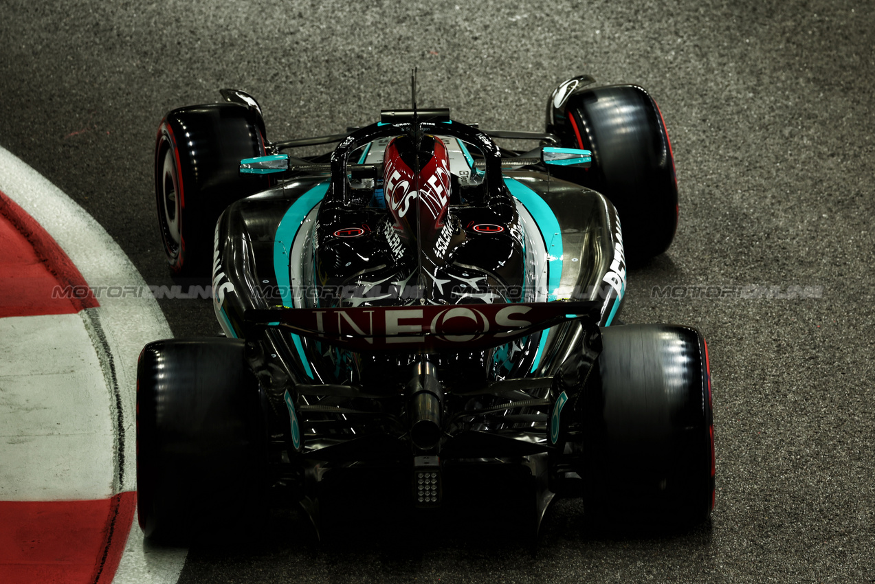 GP ABU DHABI, George Russell (GBR) Mercedes AMG F1 W15.

07.12.2024. Formula 1 World Championship, Rd 24, Abu Dhabi Grand Prix, Yas Marina Circuit, Abu Dhabi, Qualifiche Day.

 - www.xpbimages.com, EMail: requests@xpbimages.com © Copyright: Coates / XPB Images