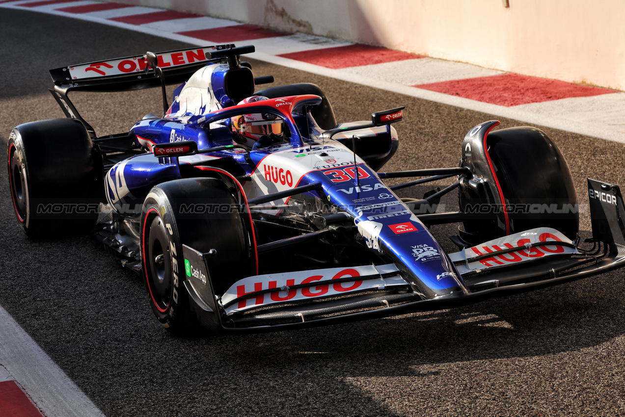 GP ABU DHABI, Liam Lawson (NZL) RB VCARB 01.

07.12.2024. Formula 1 World Championship, Rd 24, Abu Dhabi Grand Prix, Yas Marina Circuit, Abu Dhabi, Qualifiche Day.

- www.xpbimages.com, EMail: requests@xpbimages.com © Copyright: Bearne / XPB Images