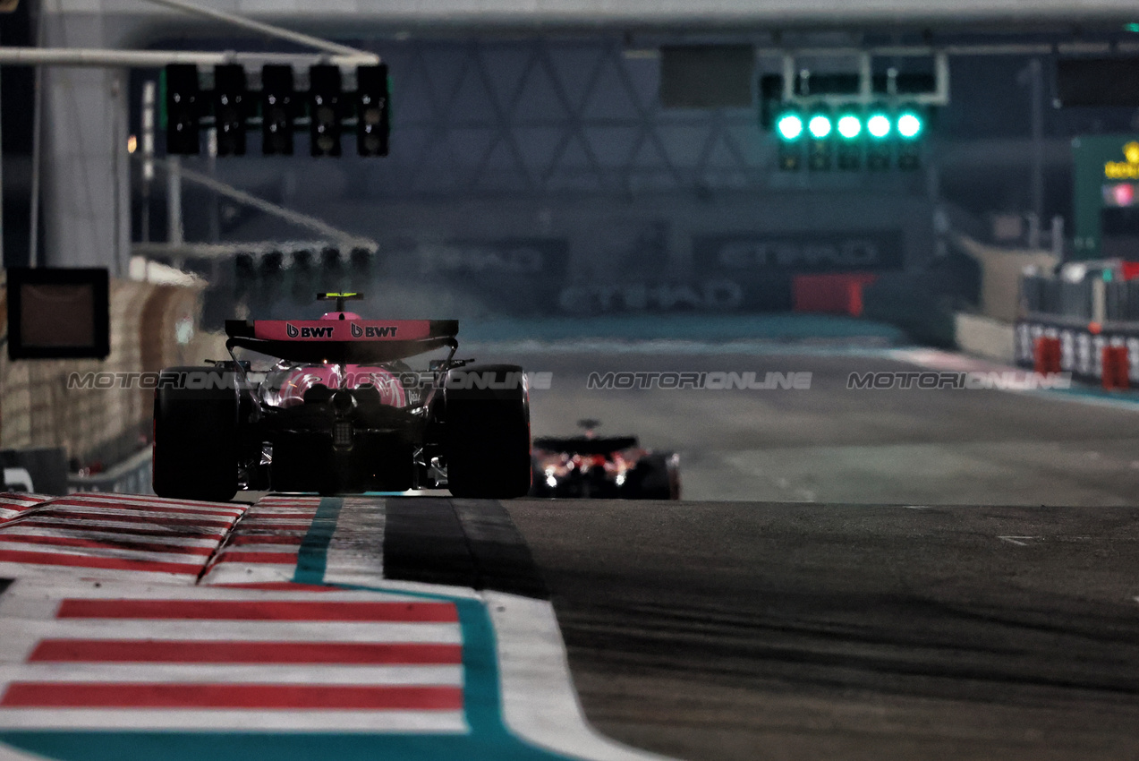 GP ABU DHABI, Pierre Gasly (FRA) Alpine F1 Team A524.

07.12.2024. Formula 1 World Championship, Rd 24, Abu Dhabi Grand Prix, Yas Marina Circuit, Abu Dhabi, Qualifiche Day.

- www.xpbimages.com, EMail: requests@xpbimages.com © Copyright: Charniaux / XPB Images