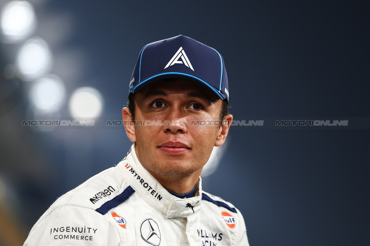 GP ABU DHABI, Alex Albon (THA), Williams F1 Team 
07.12.2024. Formula 1 World Championship, Rd 24, Abu Dhabi Grand Prix, Yas Marina Circuit, Abu Dhabi, Qualifiche Day.
- www.xpbimages.com, EMail: requests@xpbimages.com © Copyright: Charniaux / XPB Images
