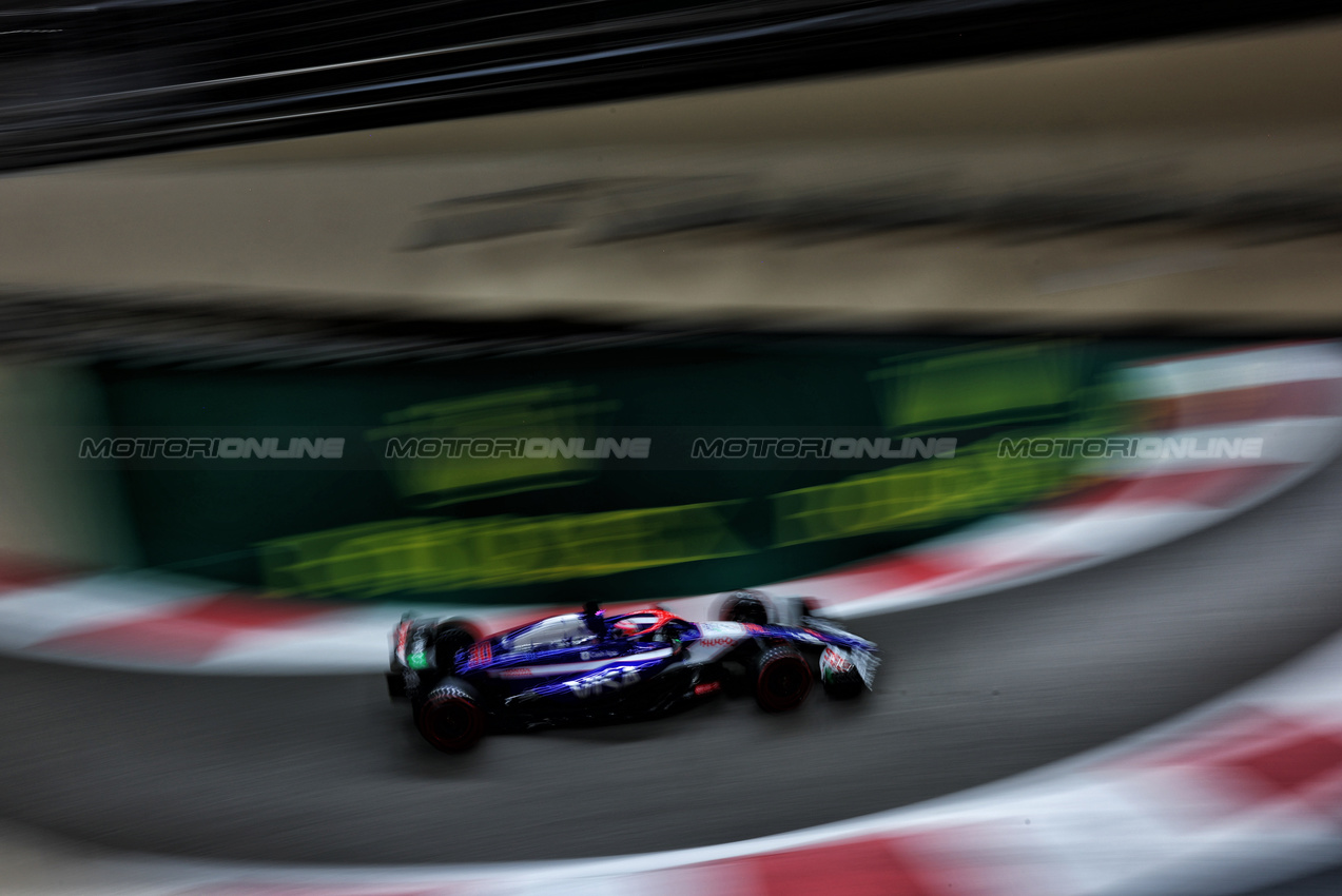 GP ABU DHABI, Liam Lawson (NZL) RB VCARB 01.

07.12.2024. Formula 1 World Championship, Rd 24, Abu Dhabi Grand Prix, Yas Marina Circuit, Abu Dhabi, Qualifiche Day.

 - www.xpbimages.com, EMail: requests@xpbimages.com © Copyright: Coates / XPB Images