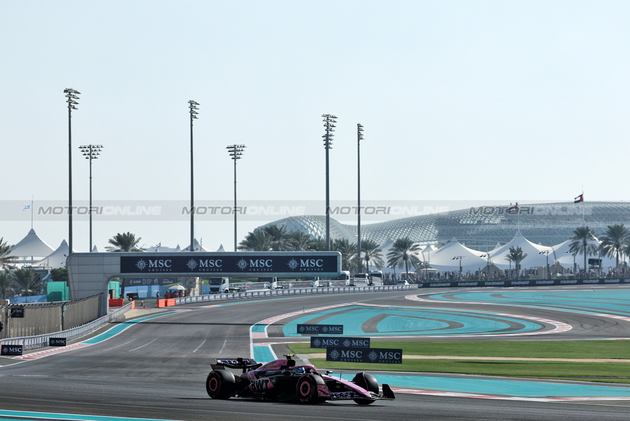 GP ABU DHABI, Pierre Gasly (FRA) Alpine F1 Team A524.

07.12.2024. Formula 1 World Championship, Rd 24, Abu Dhabi Grand Prix, Yas Marina Circuit, Abu Dhabi, Qualifiche Day.

 - www.xpbimages.com, EMail: requests@xpbimages.com © Copyright: Coates / XPB Images