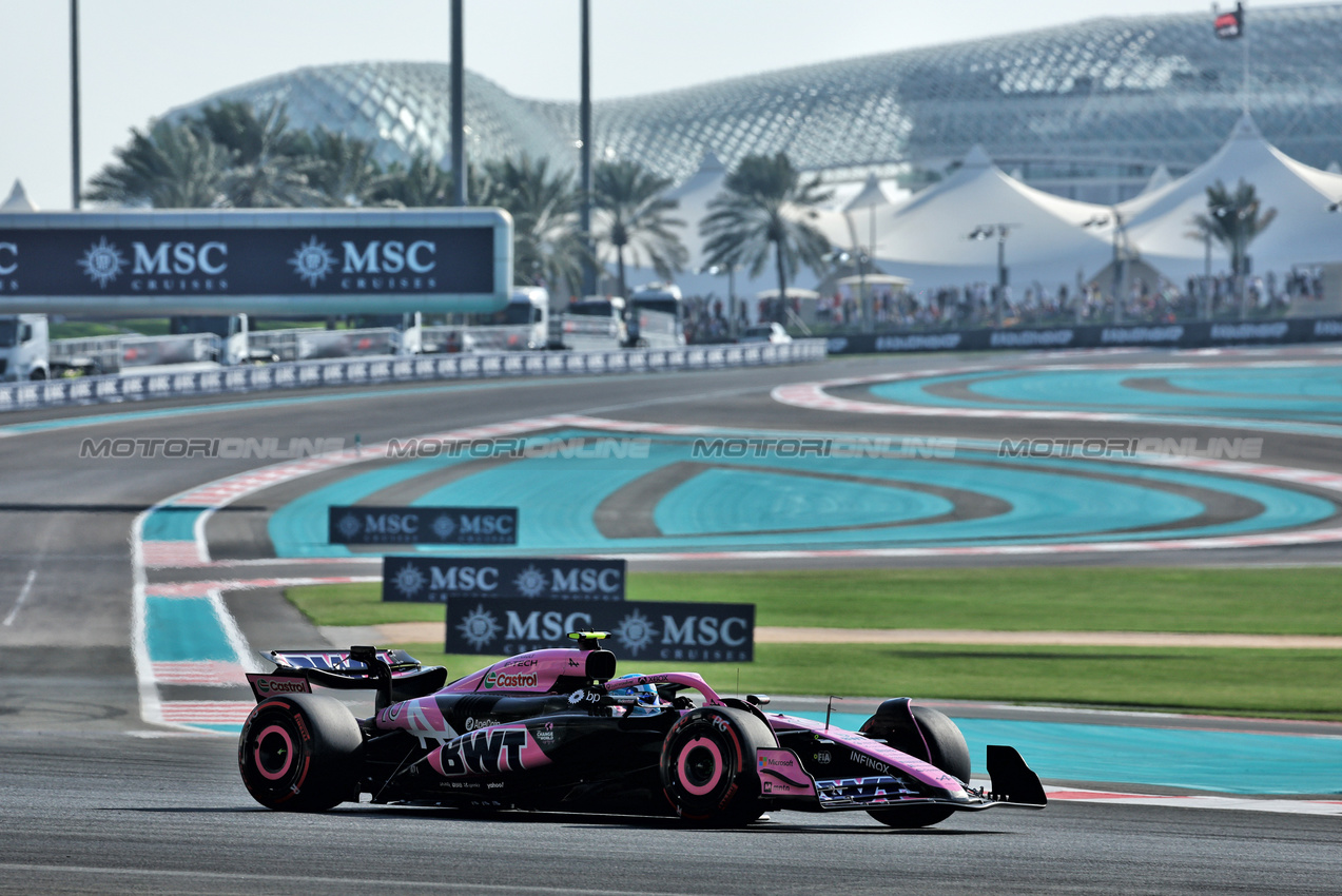 GP ABU DHABI, Pierre Gasly (FRA) Alpine F1 Team A524.

07.12.2024. Formula 1 World Championship, Rd 24, Abu Dhabi Grand Prix, Yas Marina Circuit, Abu Dhabi, Qualifiche Day.

 - www.xpbimages.com, EMail: requests@xpbimages.com © Copyright: Coates / XPB Images