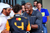 GP ABU DHABI, (L to R): Mohammed Bin Sulayem (UAE) FIA President with pole sitter Lando Norris (GBR) McLaren e Terry Crews (USA) Actor in qualifying parc ferme.

07.12.2024. Formula 1 World Championship, Rd 24, Abu Dhabi Grand Prix, Yas Marina Circuit, Abu Dhabi, Qualifiche Day.

- www.xpbimages.com, EMail: requests@xpbimages.com © Copyright: Batchelor / XPB Images