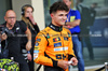 GP ABU DHABI, Pole sitter Lando Norris (GBR) McLaren in qualifying parc ferme.

07.12.2024. Formula 1 World Championship, Rd 24, Abu Dhabi Grand Prix, Yas Marina Circuit, Abu Dhabi, Qualifiche Day.

- www.xpbimages.com, EMail: requests@xpbimages.com © Copyright: Batchelor / XPB Images