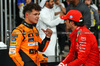 GP ABU DHABI, (L to R): Pole sitter Lando Norris (GBR) McLaren in qualifying parc ferme with third placed Carlos Sainz Jr (ESP) Ferrari.

07.12.2024. Formula 1 World Championship, Rd 24, Abu Dhabi Grand Prix, Yas Marina Circuit, Abu Dhabi, Qualifiche Day.

 - www.xpbimages.com, EMail: requests@xpbimages.com © Copyright: Coates / XPB Images