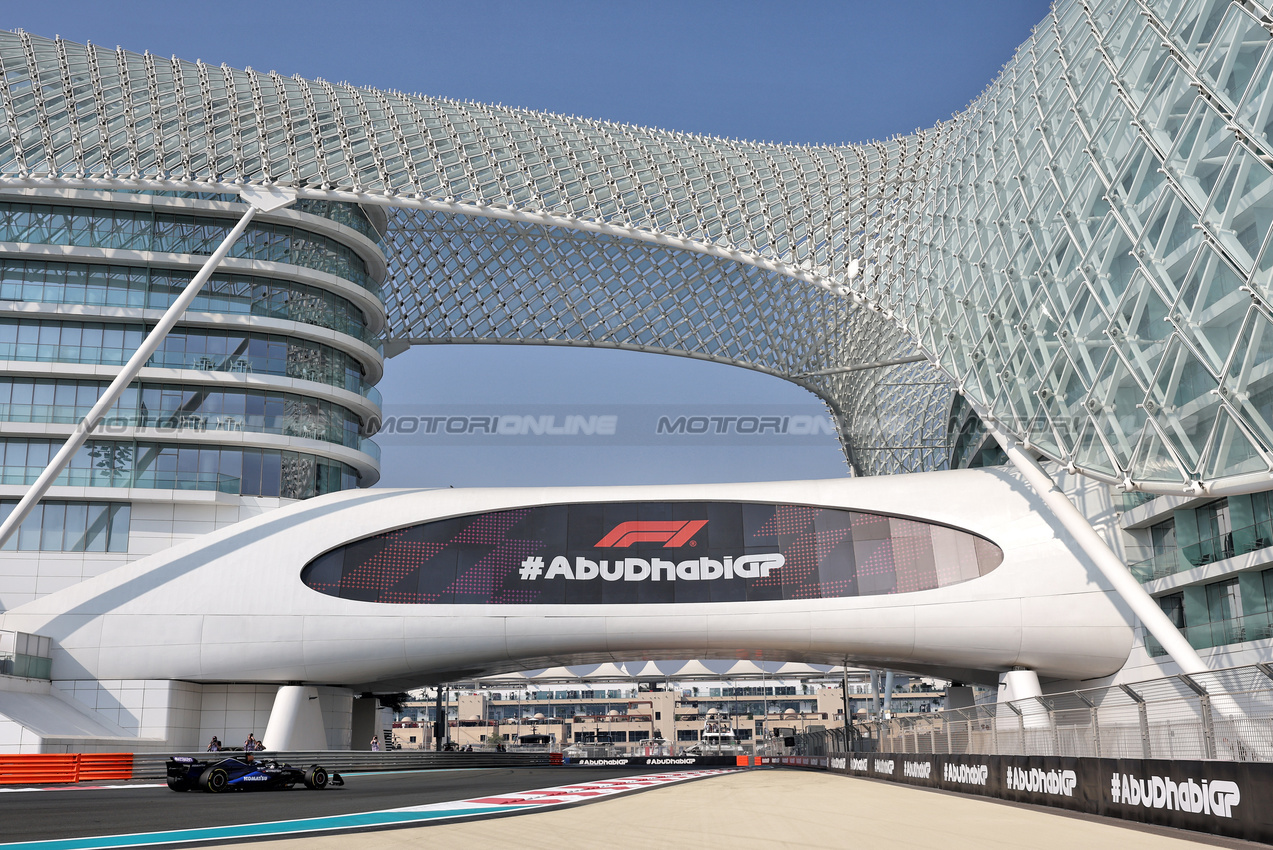 GP ABU DHABI, Luke Browning (GBR) Williams Racing FW46 Academy Driver.

06.12.2024. Formula 1 World Championship, Rd 24, Abu Dhabi Grand Prix, Yas Marina Circuit, Abu Dhabi, Practice Day.

- www.xpbimages.com, EMail: requests@xpbimages.com © Copyright: Moy / XPB Images