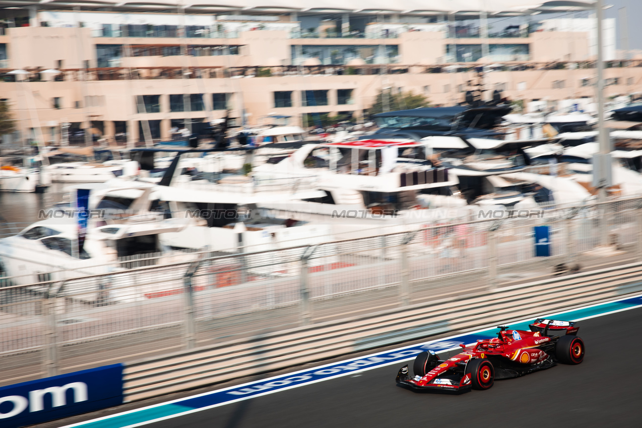 GP ABU DHABI, Charles Leclerc (MON) Ferrari SF-24.

06.12.2024. Formula 1 World Championship, Rd 24, Abu Dhabi Grand Prix, Yas Marina Circuit, Abu Dhabi, Practice Day.

- www.xpbimages.com, EMail: requests@xpbimages.com © Copyright: Bearne / XPB Images