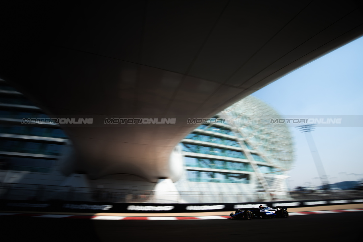 GP ABU DHABI, Luke Browning (GBR) Williams Racing FW46 Academy Driver.

06.12.2024. Formula 1 World Championship, Rd 24, Abu Dhabi Grand Prix, Yas Marina Circuit, Abu Dhabi, Practice Day.

- www.xpbimages.com, EMail: requests@xpbimages.com © Copyright: Bearne / XPB Images