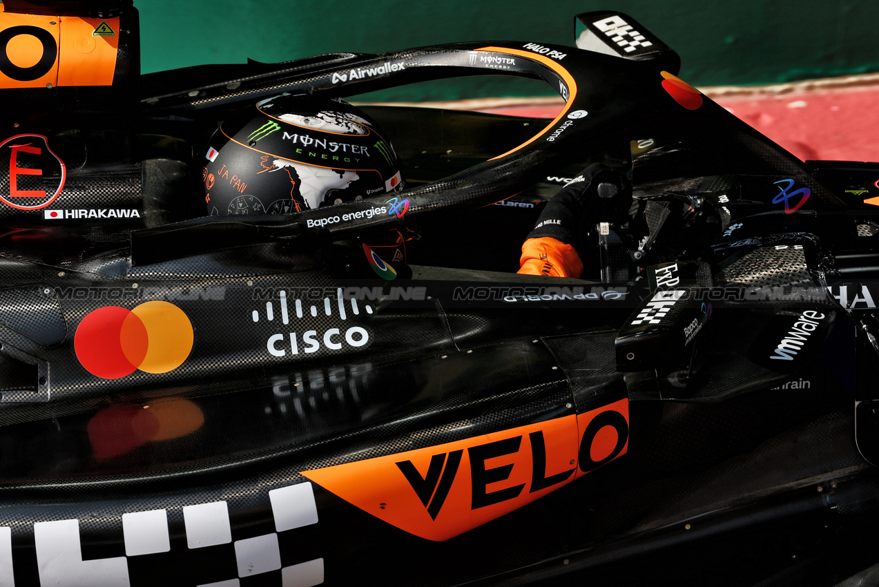 GP ABU DHABI, Ryo Hirakawa (JPN) McLaren MCL38 Reserve Driver.

06.12.2024. Formula 1 World Championship, Rd 24, Abu Dhabi Grand Prix, Yas Marina Circuit, Abu Dhabi, Practice Day.

 - www.xpbimages.com, EMail: requests@xpbimages.com © Copyright: Coates / XPB Images