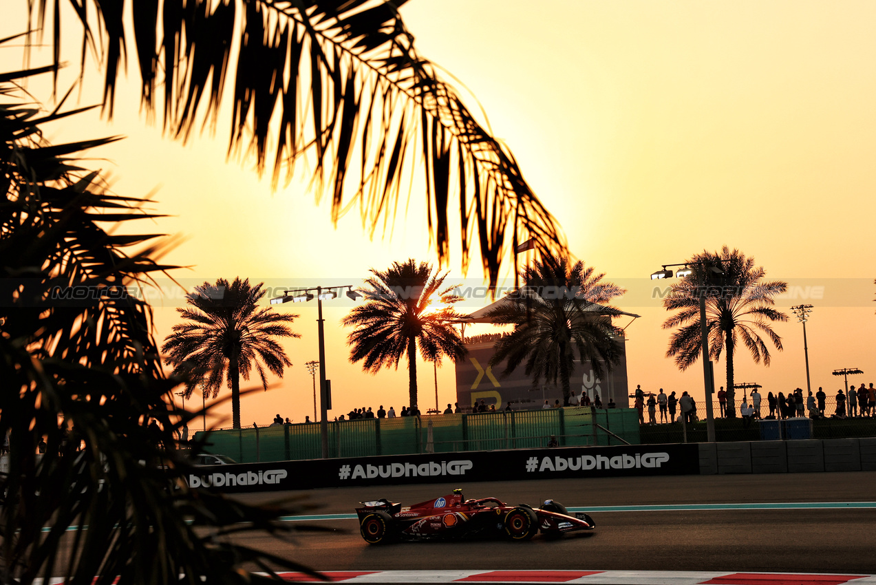 GP ABU DHABI, Charles Leclerc (MON) Ferrari SF-24.

06.12.2024. Formula 1 World Championship, Rd 24, Abu Dhabi Grand Prix, Yas Marina Circuit, Abu Dhabi, Practice Day.

- www.xpbimages.com, EMail: requests@xpbimages.com © Copyright: Charniaux / XPB Images