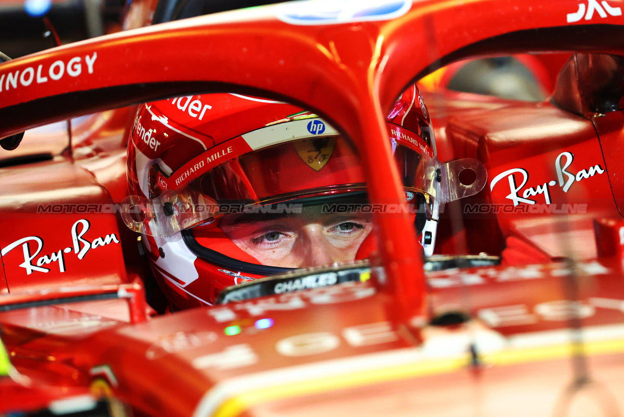 GP ABU DHABI, Charles Leclerc (MON) Ferrari SF-24.

06.12.2024. Formula 1 World Championship, Rd 24, Abu Dhabi Grand Prix, Yas Marina Circuit, Abu Dhabi, Practice Day.

- www.xpbimages.com, EMail: requests@xpbimages.com © Copyright: Batchelor / XPB Images
