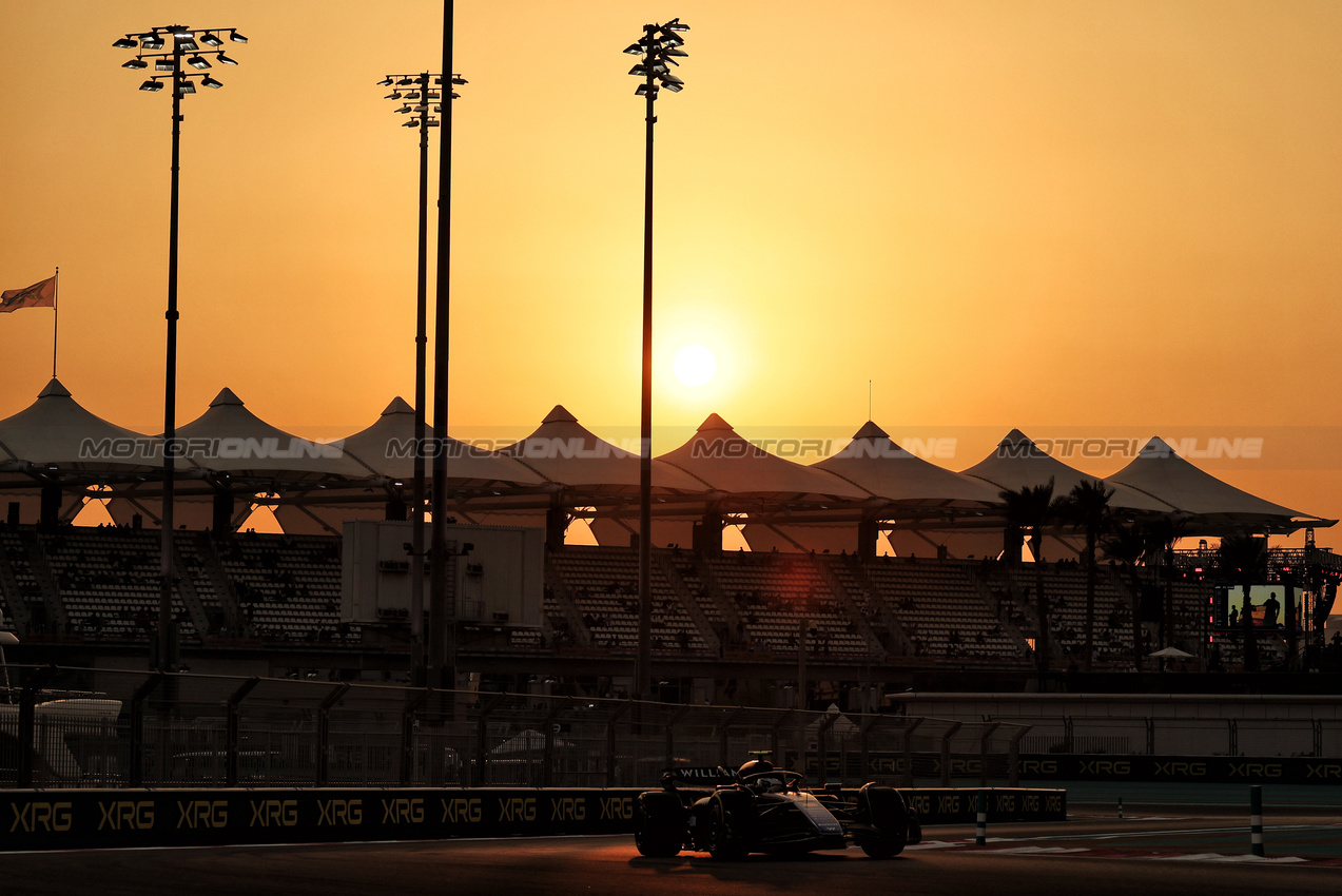 GP ABU DHABI, Franco Colapinto (ARG) Williams Racing FW46.

06.12.2024. Formula 1 World Championship, Rd 24, Abu Dhabi Grand Prix, Yas Marina Circuit, Abu Dhabi, Practice Day.

- www.xpbimages.com, EMail: requests@xpbimages.com © Copyright: Moy / XPB Images