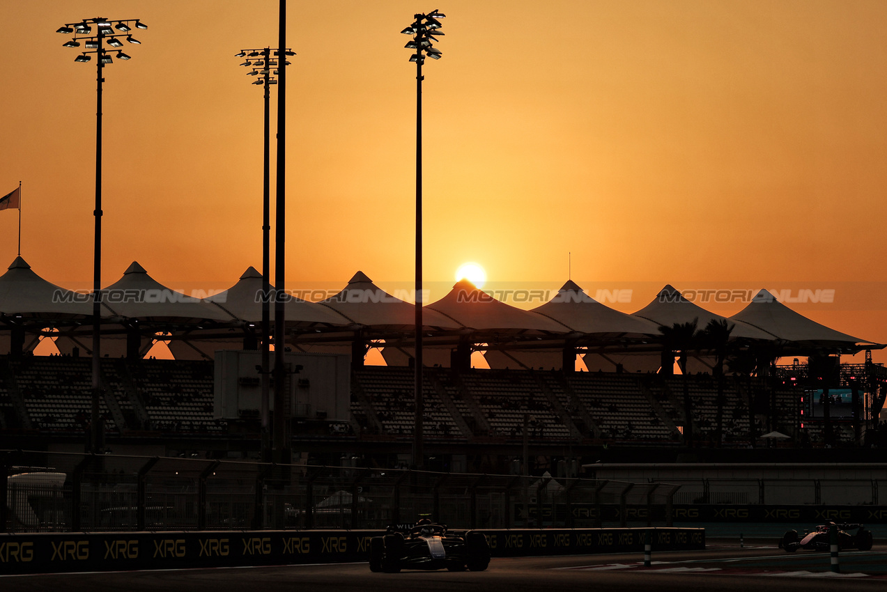 GP ABU DHABI, Franco Colapinto (ARG) Williams Racing FW46.

06.12.2024. Formula 1 World Championship, Rd 24, Abu Dhabi Grand Prix, Yas Marina Circuit, Abu Dhabi, Practice Day.

- www.xpbimages.com, EMail: requests@xpbimages.com © Copyright: Moy / XPB Images