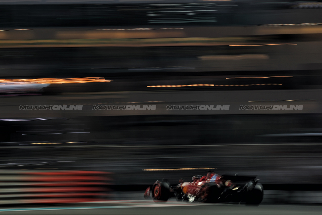 GP ABU DHABI, Charles Leclerc (MON) Ferrari SF-24.

06.12.2024. Formula 1 World Championship, Rd 24, Abu Dhabi Grand Prix, Yas Marina Circuit, Abu Dhabi, Practice Day.

- www.xpbimages.com, EMail: requests@xpbimages.com © Copyright: Moy / XPB Images