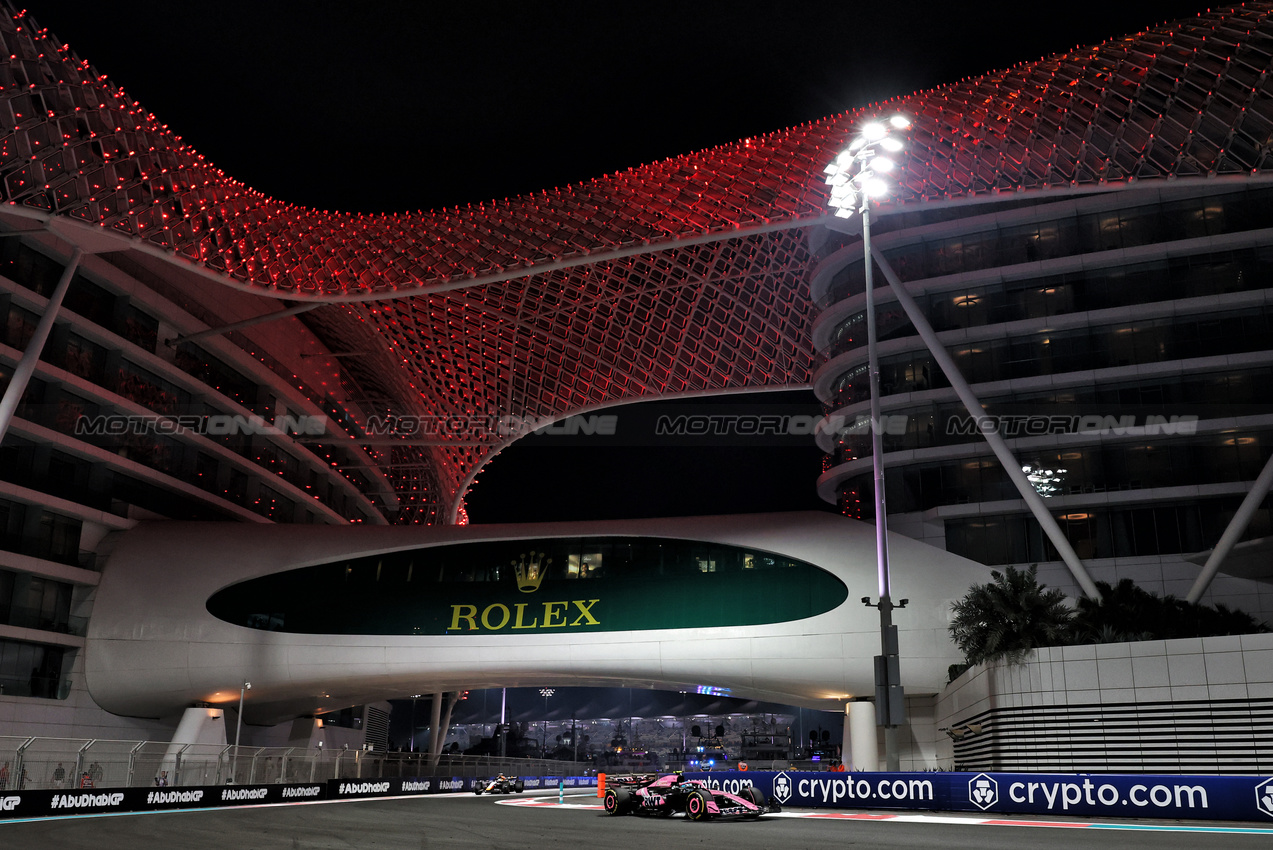 GP ABU DHABI, Pierre Gasly (FRA) Alpine F1 Team A524.

06.12.2024. Formula 1 World Championship, Rd 24, Abu Dhabi Grand Prix, Yas Marina Circuit, Abu Dhabi, Practice Day.

- www.xpbimages.com, EMail: requests@xpbimages.com © Copyright: Moy / XPB Images