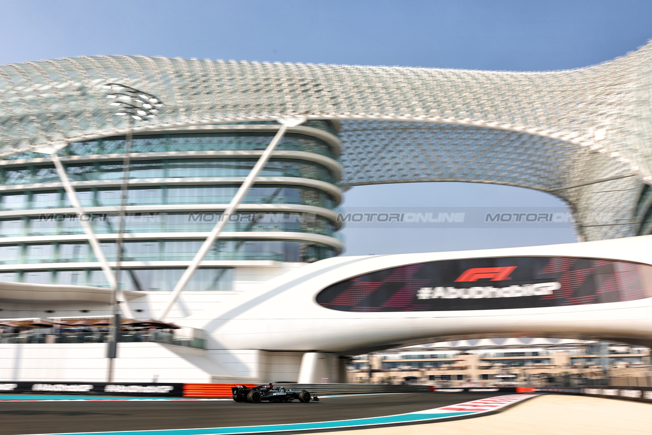 GP ABU DHABI, George Russell (GBR) Mercedes AMG F1 W15.

06.12.2024. Formula 1 World Championship, Rd 24, Abu Dhabi Grand Prix, Yas Marina Circuit, Abu Dhabi, Practice Day.

 - www.xpbimages.com, EMail: requests@xpbimages.com © Copyright: Coates / XPB Images