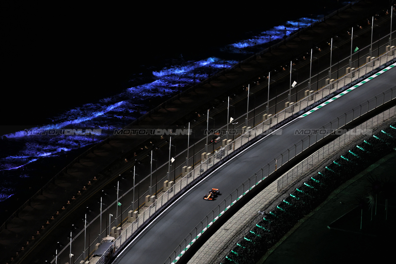GP ARABIA SAUDITA, Oscar Piastri (AUS) McLaren MCL38.

07.03.2024. Formula 1 World Championship, Rd 2, Saudi Arabian Grand Prix, Jeddah, Saudi Arabia, Practice Day.

- www.xpbimages.com, EMail: requests@xpbimages.com © Copyright: Moy / XPB Images