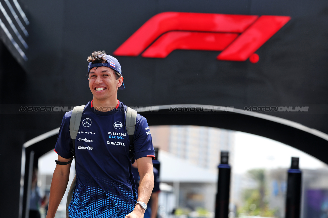 GP ARABIA SAUDITA, Alexander Albon (THA) Williams Racing.

06.03.2024. Formula 1 World Championship, Rd 2, Saudi Arabian Grand Prix, Jeddah, Saudi Arabia, Preparation Day.

- www.xpbimages.com, EMail: requests@xpbimages.com © Copyright: Bearne / XPB Images