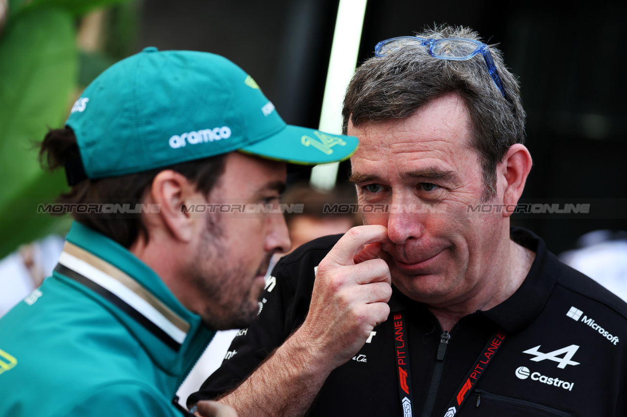 GP ARABIA SAUDITA, Bruno Famin (FRA) Alpine Motorsports Vice President e Alpine F1 Team Team Principal with Fernando Alonso (ESP) Aston Martin F1 Team.

06.03.2024. Formula 1 World Championship, Rd 2, Saudi Arabian Grand Prix, Jeddah, Saudi Arabia, Preparation Day.

- www.xpbimages.com, EMail: requests@xpbimages.com © Copyright: Moy / XPB Images