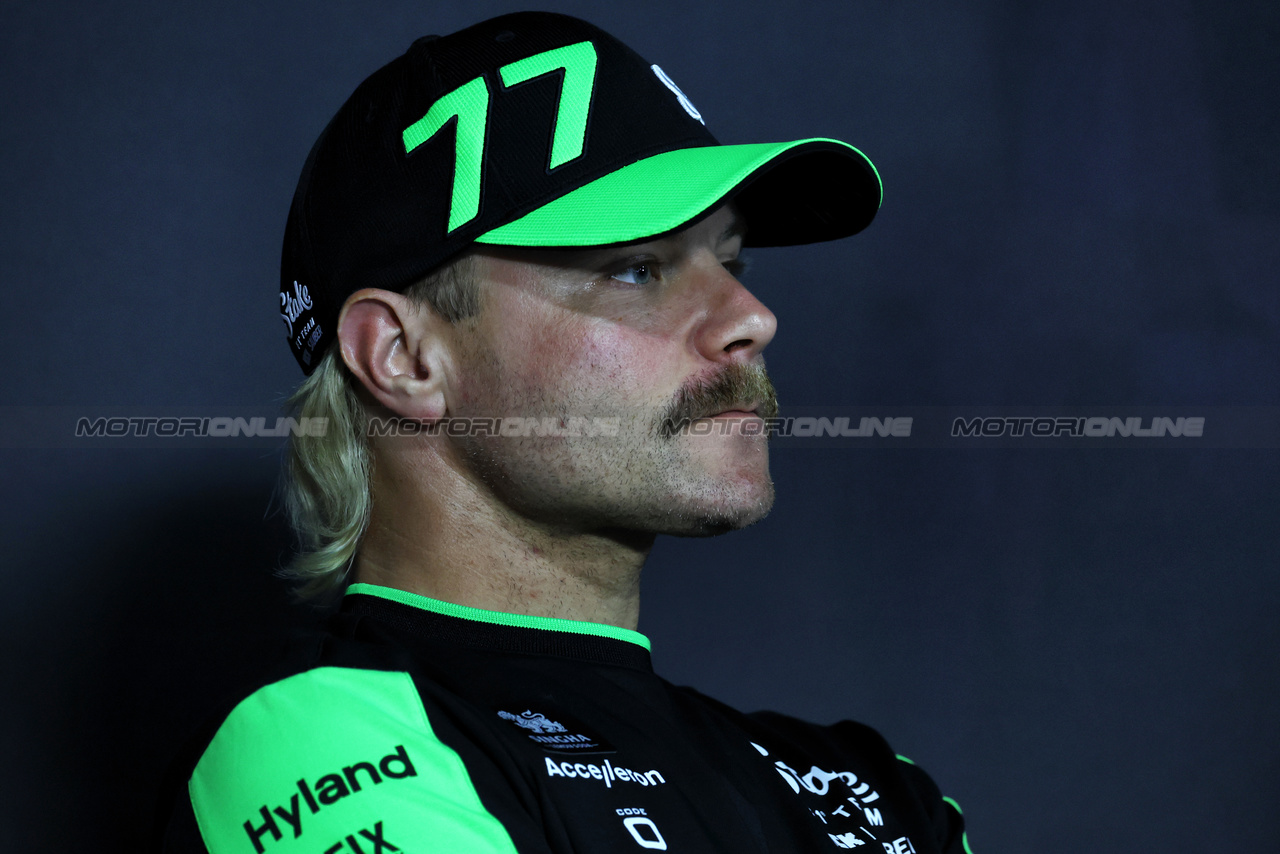 GP ARABIA SAUDITA, Valtteri Bottas (FIN) Sauber in the FIA Press Conference.

06.03.2024. Formula 1 World Championship, Rd 2, Saudi Arabian Grand Prix, Jeddah, Saudi Arabia, Preparation Day.

- www.xpbimages.com, EMail: requests@xpbimages.com © Copyright: Bearne / XPB Images