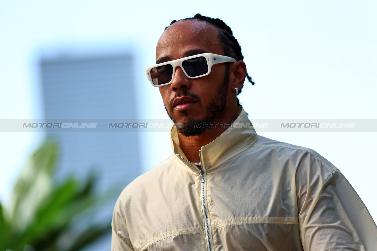 GP ARABIA SAUDITA, Lewis Hamilton (GBR) Mercedes AMG F1.

06.03.2024. Formula 1 World Championship, Rd 2, Saudi Arabian Grand Prix, Jeddah, Saudi Arabia, Preparation Day.

- www.xpbimages.com, EMail: requests@xpbimages.com © Copyright: Charniaux / XPB Images