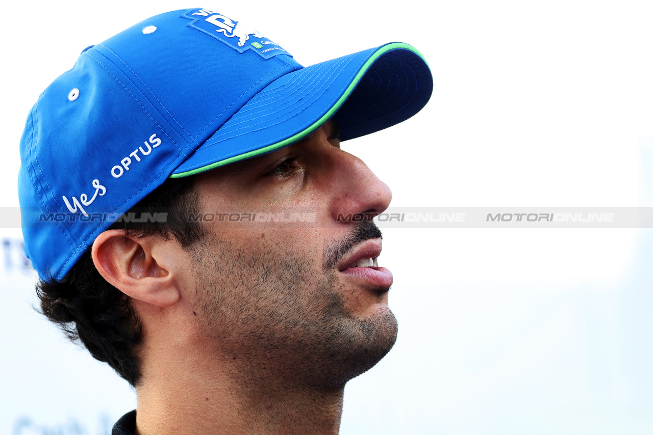 GP ARABIA SAUDITA, Daniel Ricciardo (AUS) RB.

06.03.2024. Formula 1 World Championship, Rd 2, Saudi Arabian Grand Prix, Jeddah, Saudi Arabia, Preparation Day.

- www.xpbimages.com, EMail: requests@xpbimages.com © Copyright: Bearne / XPB Images