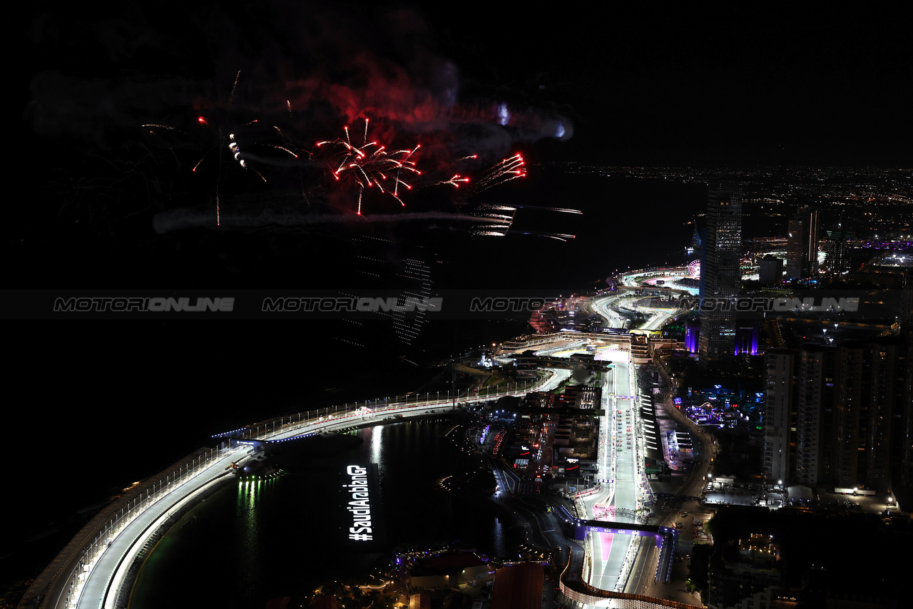 GP ARABIA SAUDITA, Circuit Atmosfera - drone display.

09.03.2024. Formula 1 World Championship, Rd 2, Saudi Arabian Grand Prix, Jeddah, Saudi Arabia, Gara Day.

- www.xpbimages.com, EMail: requests@xpbimages.com © Copyright: Moy / XPB Images
