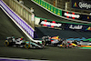 GP ARABIA SAUDITA, Lewis Hamilton (GBR) Mercedes AMG F1 W15 e Sergio Perez (MEX) Red Bull Racing RB20 battle for position.
09.03.2024. Formula 1 World Championship, Rd 2, Saudi Arabian Grand Prix, Jeddah, Saudi Arabia, Gara Day.
- www.xpbimages.com, EMail: requests@xpbimages.com © Copyright: Charniaux / XPB Images