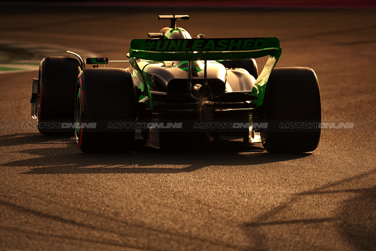 GP ARABIA SAUDITA, Valtteri Bottas (FIN) Sauber C44.

08.03.2024. Formula 1 World Championship, Rd 2, Saudi Arabian Grand Prix, Jeddah, Saudi Arabia, Qualifiche Day.

- www.xpbimages.com, EMail: requests@xpbimages.com © Copyright: Bearne / XPB Images