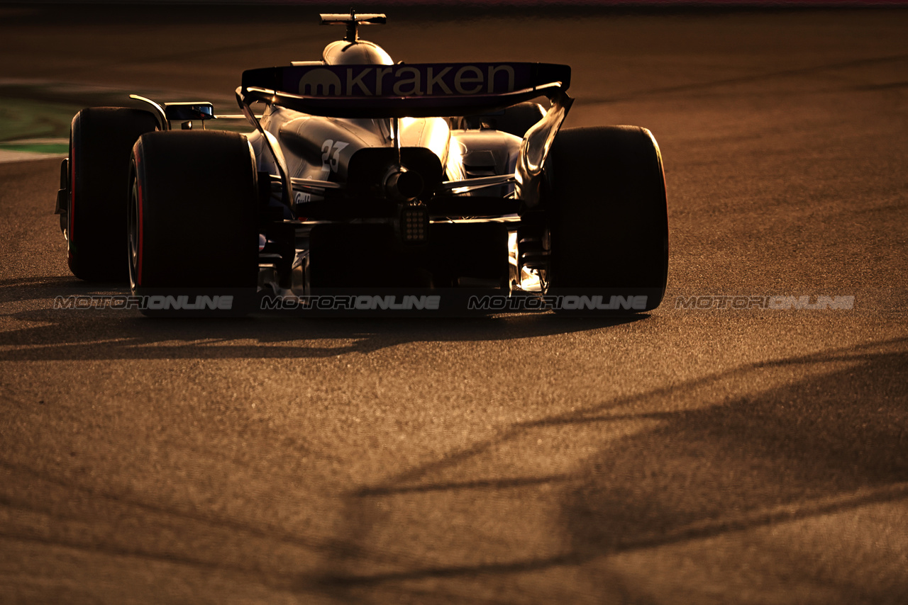 GP ARABIA SAUDITA, Alexander Albon (THA) Williams Racing FW46.

08.03.2024. Formula 1 World Championship, Rd 2, Saudi Arabian Grand Prix, Jeddah, Saudi Arabia, Qualifiche Day.

- www.xpbimages.com, EMail: requests@xpbimages.com © Copyright: Bearne / XPB Images