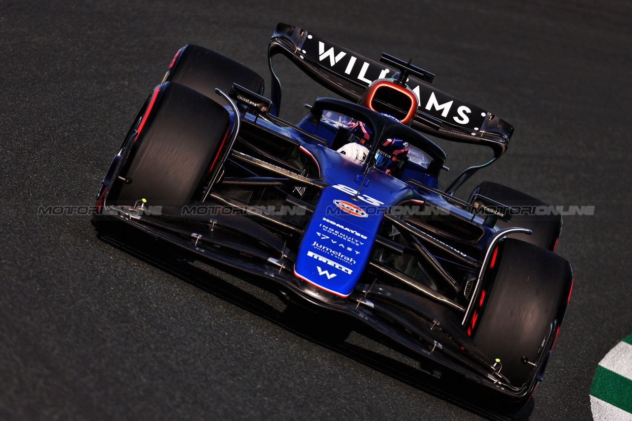 GP ARABIA SAUDITA, Alexander Albon (THA) Williams Racing FW46.

08.03.2024. Formula 1 World Championship, Rd 2, Saudi Arabian Grand Prix, Jeddah, Saudi Arabia, Qualifiche Day.

 - www.xpbimages.com, EMail: requests@xpbimages.com © Copyright: Coates / XPB Images