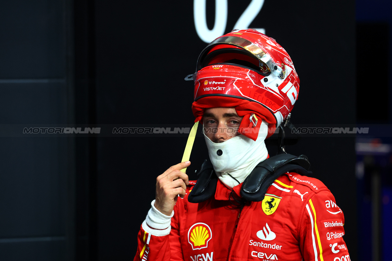 GP ARABIA SAUDITA, Charles Leclerc (MON) Ferrari in qualifying parc ferme.

08.03.2024. Formula 1 World Championship, Rd 2, Saudi Arabian Grand Prix, Jeddah, Saudi Arabia, Qualifiche Day.

- www.xpbimages.com, EMail: requests@xpbimages.com © Copyright: Batchelor / XPB Images