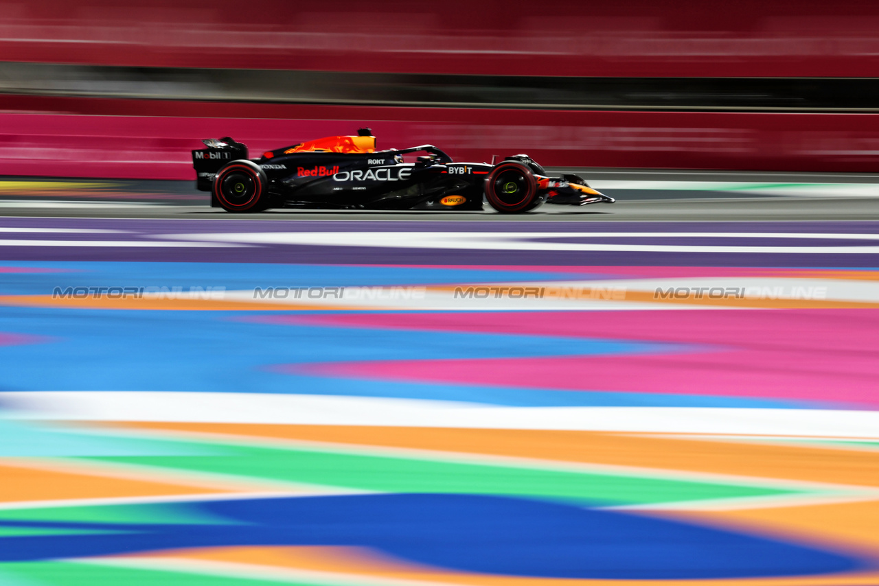 GP ARABIA SAUDITA, Max Verstappen (NLD) Red Bull Racing RB20.

08.03.2024. Formula 1 World Championship, Rd 2, Saudi Arabian Grand Prix, Jeddah, Saudi Arabia, Qualifiche Day.

- www.xpbimages.com, EMail: requests@xpbimages.com © Copyright: Moy / XPB Images