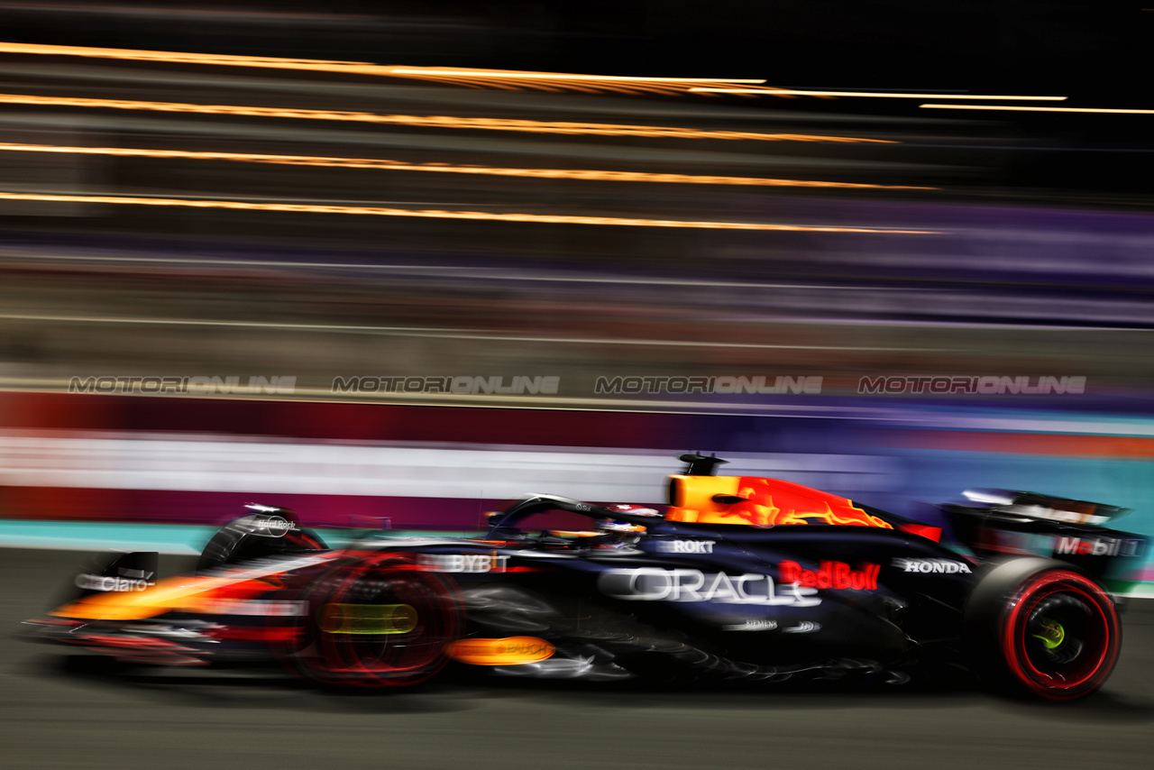 GP ARABIA SAUDITA, Max Verstappen (NLD) Red Bull Racing RB20.

08.03.2024. Formula 1 World Championship, Rd 2, Saudi Arabian Grand Prix, Jeddah, Saudi Arabia, Qualifiche Day.

 - www.xpbimages.com, EMail: requests@xpbimages.com © Copyright: Coates / XPB Images